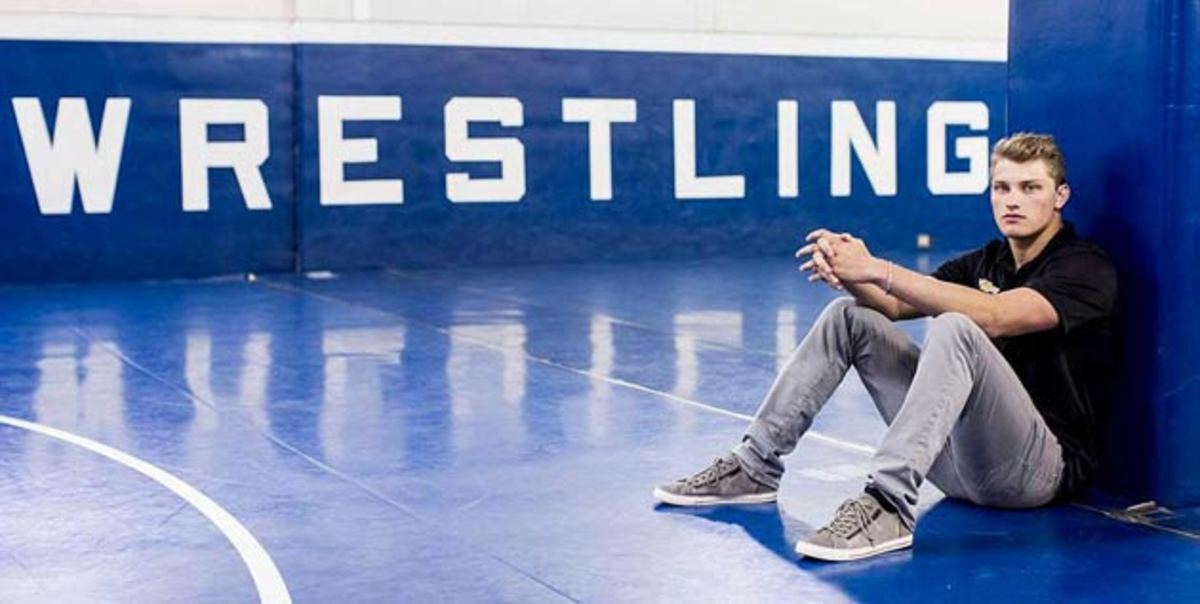sage-karam-wrestle-steve-boyle_0.jpg